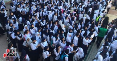 محافظة القاهرة: استمرار الحملات أمام المدارس لمنع وقوف الباعة الجائلين