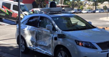 سيارة جوجل ذاتية القيادة تتعرض لحادث جديد دون وقوع إصابات