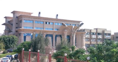جامعة عين شمس تختتم اليوم قافلتها الطبية التنموية بمحافظة الفيوم