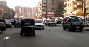 بالفيديو.. قارئ يرصد سير السيارات عكس الاتجاه فى شارع ابن الحكم بالقاهرة