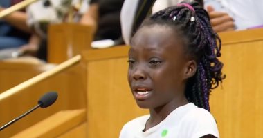 بالفيديو..طفلة أمام مجلس مدينة شارلوت: "نحن سود ولكن لا يجب أن نشعر بذلك"