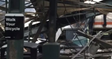 بالفيديو والصور..وفاة راكب من مصابى حادث اصطدام قطار برصيف محطة بنيوجيرسى
