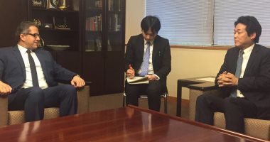 وزير الآثار يبحث سبل التعاون المشترك بين مصر واليابان فى طوكيو