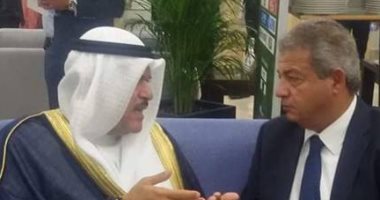 خالد عبد العزيز يبحث التعاون مع وزارة الشباب بالكويت
