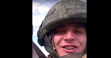 جندى روسى يلتقط فيديو من السماء أثناء هبوط بالمظلات خلال تدريبات عسكرية