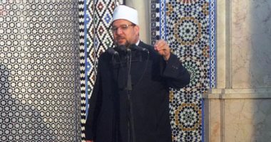 وزير الأوقاف يخطب الجمعة بالمسجد الكبير برأس غارب 