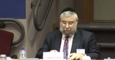 بالفيديو.. حاخام يحذر من فناء يهود أوروبا بعد صعود تنظيمات معادية للسامية