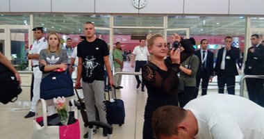 بالفيديو والصور..مطار شرم الشيخ يستقبل أول فوج سياحى ألمانى بالمزمار البلدى