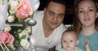 بالصور.. شاب مصرى يستغيث بوزير الداخلية لإعادة ابنته قبل سفرها لروسيا