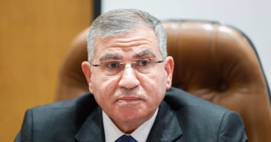 وزير التموين  : أرصدة السكر فى مصر امنة حتى فبراير القادم