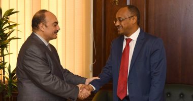 محافظ الاسكندرية يستقبل قنصل السودان لبحث التعاون فى الاقتصاد والزراعة