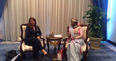 غادة والى تلتقى رئيس البرلمان الإفريقى قبل انطلاق المؤتمر التاسع للمرأة