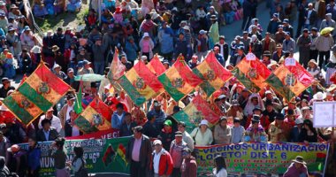 تجدد التظاهر فى مدينة التو فى بوليفيا للمطالبة بالتنمية
