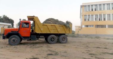 رفع 150 طنا من القمامة والمخلفات بمركز مغاغة فى المنيا