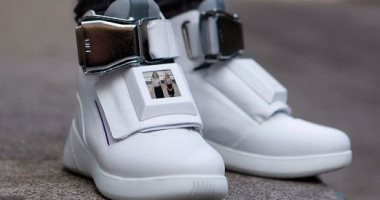 علماء يطورون حذاءً يستخدم الذكاء الاصطناعى لتحليل نمط حركة مرتديه