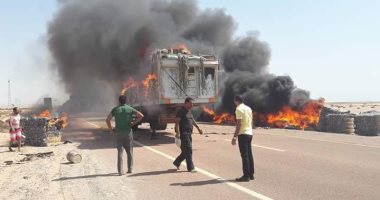 السيطرة على حريق بمقطورة محملة بالورق والبلاستيك بجنوب سيناء دون إصابات