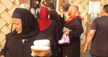 رئيس مدينة شبين الكوم: توزيع طن سكر  على الأهالى بقرية "مليج"