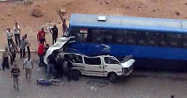 إصابة شخصين في حادث تصادم علي طريق إدفو مرسى علم