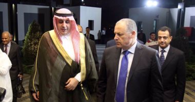 رئيس الاتحاد العربى يزور اتحاد الكرة اليوم