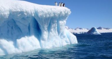 ثلوج القطب الجنوبى تجبر سفينة أبحاث على العودة