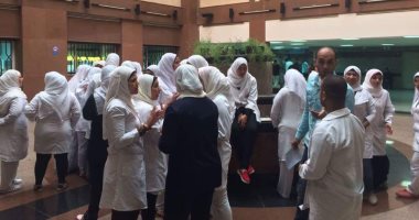 تمريض الشرقية: وفد من النقابة العامة والفرعية يلتقى الممرضات لحل الأزمة
