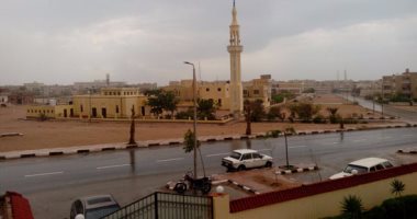 بالفيديو والصور.. أمطار غزيرة ورعد وبرق على طور سيناء وشرم الشيخ