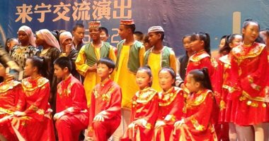بالصور.. تألق فرقة أطفال أبو سمبل للفنون الشعبية على مسارح دول الصين
