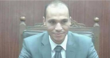 محامى طوخ المحبوس يطالب زملاءه بوقف الإضراب عن العمل