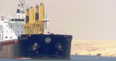 مهاب مميش: عبور 90 سفينة قناة السويس بحمولة 4.5 مليون طن خلال يومين