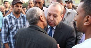 محافظ دمياط يقدم واجب العزاء فى فقيد مصر الشهيد عبد الرءوف فايد 