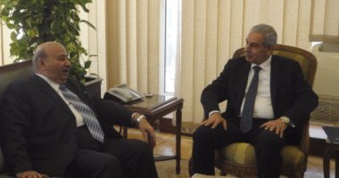 وزير التجارة يبحث مع سفير الكويت زيادة معدلات التعاون الاستثمارى