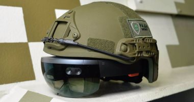 الجيش الأوكرانى يزود جنوده بخوذ ذكية حديثة مع نظارة HoloLens