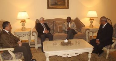 نائب رئيس غينيا الاستوائية يزور شرم الشيخ