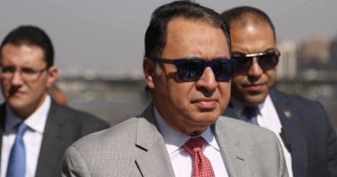 بالصور.. وزير الصحة يتفقد منظومة تتبع سيارات الإسعاف داخل محافظة القاهرة