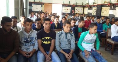  بالصور ..ندوة عن آثار الهجرة غير الشرعية بمدرسة فى كفر الشيخ 