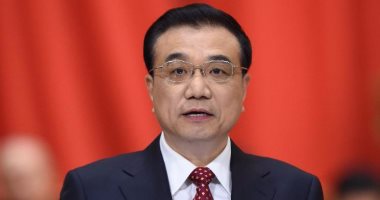 رئيس وزراء الصين يؤكد أهمية تعميق الشراكة مع منتدى دافوس