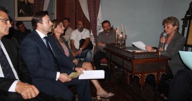 بالصور.. قنصل اليونان بالإسكندرية يشارك فى أمسية شعرية بـ"الثقافى اليونانى"