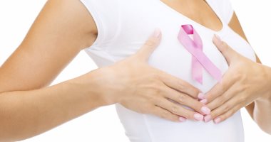 دراسة: فيتامين د يساعد على إطالة عمر مرضى سرطان الثدى