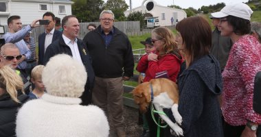 رئيس وزراء نيوزيلندا يتفقد منطقة "كايكورا" الأكثر تضررا من الزلزال 