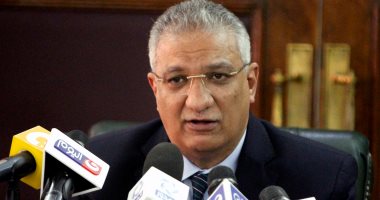 وزير التنمية المحلية: الإرهاب لا يفرق بين مسلم ومسيحى.. ومصر لن تركع
