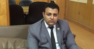 وزير الصحة يعين عضوا بالبرنامج الرئاسى مديرا لمستشفى السويس العام