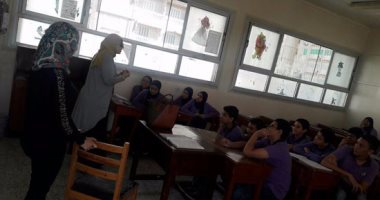 بالصور.. الحملة القومية لروماتيزم القلب تفحص 13 طالبا ببورسعيد