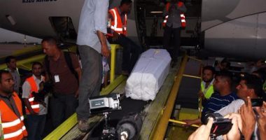 سلطات المطار تتسلم جثمان مواطن مصرى توفى بالسعودية بعد تعرضه لحادث مرورى