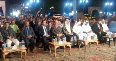 بالصور.. وزير الثقافة يشهد أمسية شعرية بمهرجان الأقصر للشعر العربى