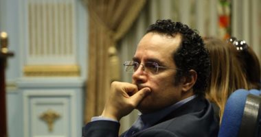 الإعلامى محمد عبدالرحمن: نقابة الصحفيين تتعالى علينا.. و"شرشر": كلامك مرفوض