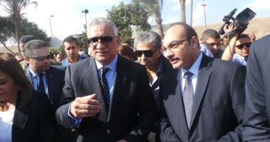 وزير التنمية المحلية: انتهى تراكم القمامة بالمحطات الوسيطة فى الإسكندرية