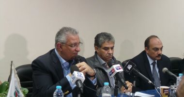 وزير التنمية المحلية: توقيع عقد مع شركة لتطوير منظومة النظافة بالإسكندرية 