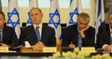 يديعوت: اتهام نتانياهو بتعمد إشعال الحرائق سيكلف إسرائيل مبالغ طائلة
