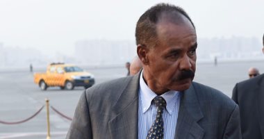 رئيس اريتريا يصل مطار القاهرة فى زيارة تستغرق يومين
