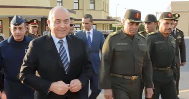 رئيس الأركان يلتقى المبعوث الأممى لدعم ليبيا خلال زيارته لمصر
